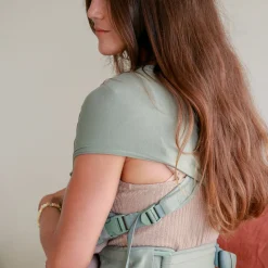 Aerial Buckle Wrap Carrier