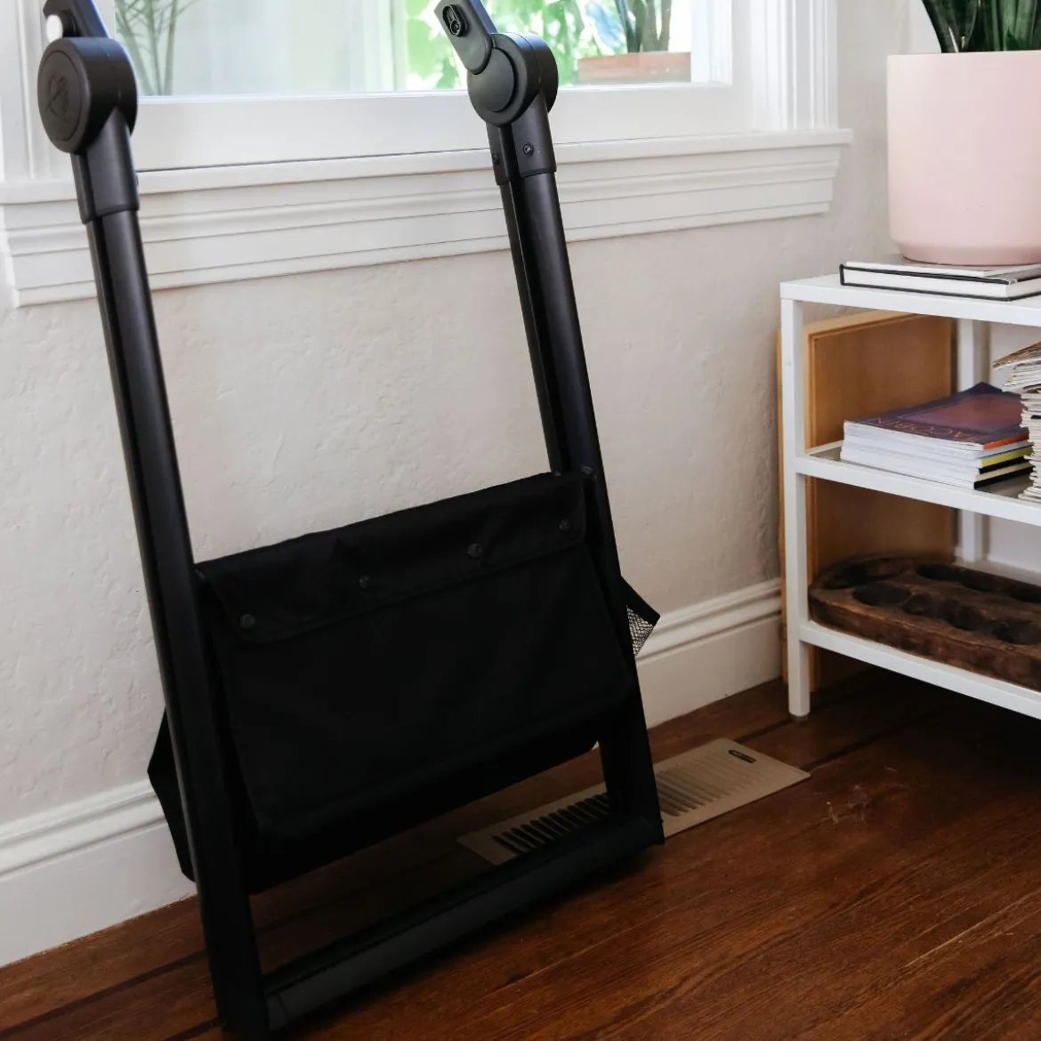 Bassinet Stand