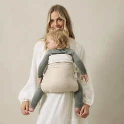Buckle Carrier