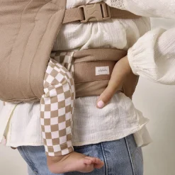 Buckle Carrier