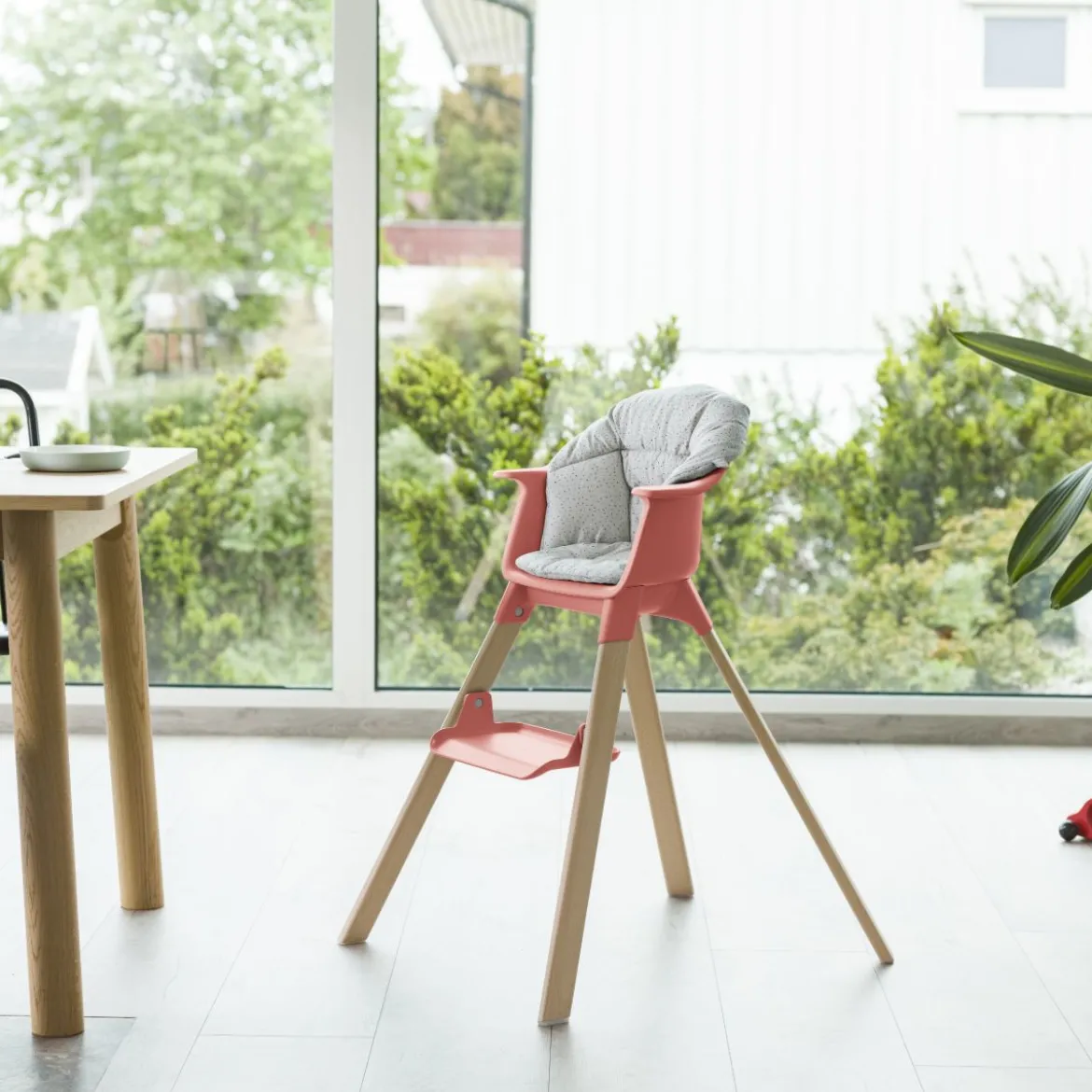Clikk High Chair
