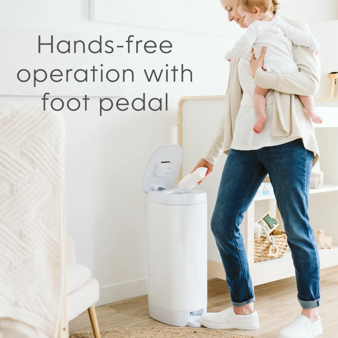 Deluxe Diaper Pail Gift Set