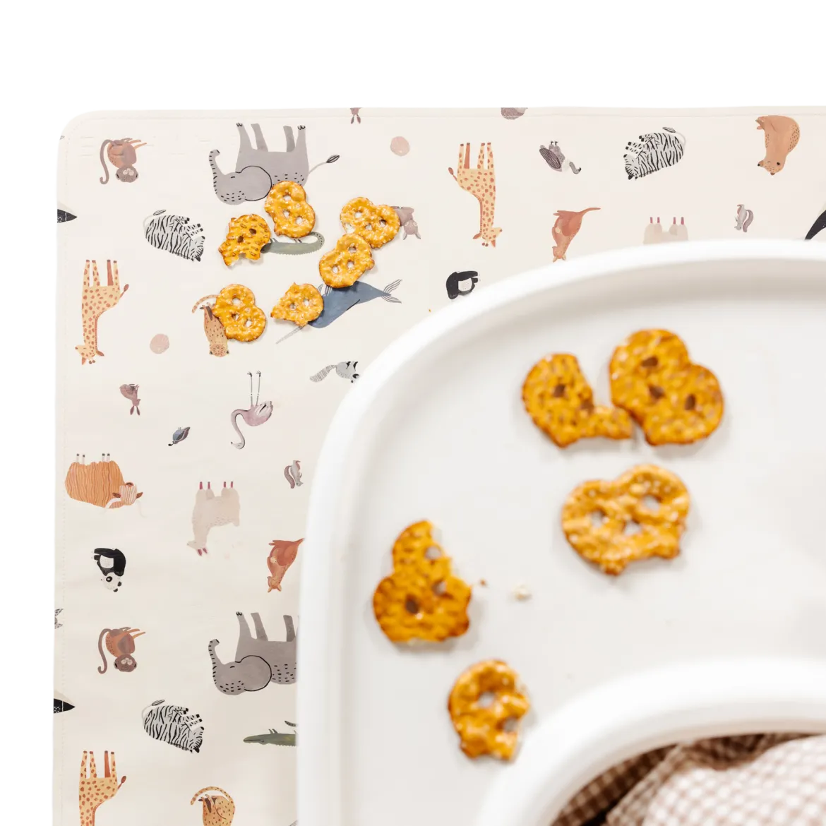 Easy Clean High Chair & Play Mat