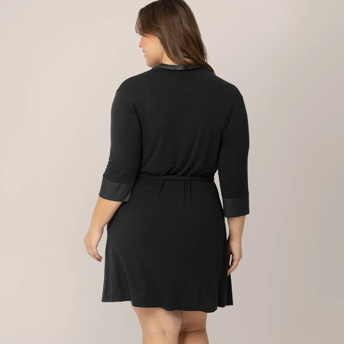 Emmaline Maternity & Nursing Robe
