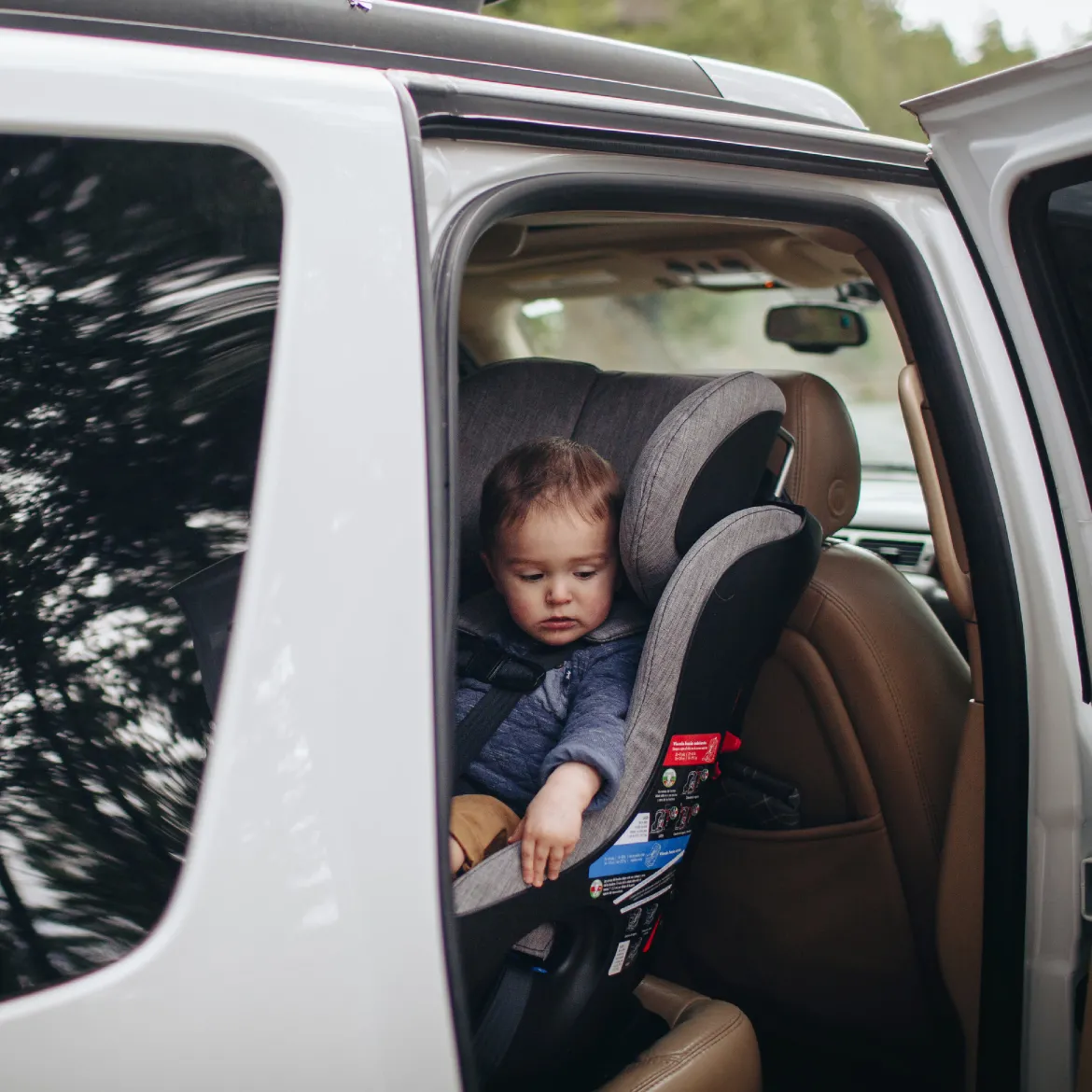 Fllo Convertible Car Seat