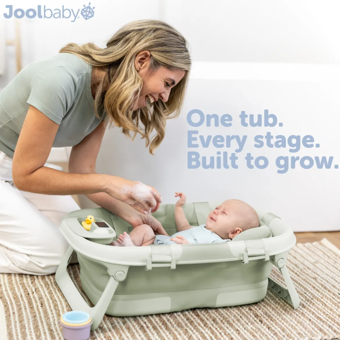 Fold ‘n Store Baby Bathtub With Built-in Thermometer