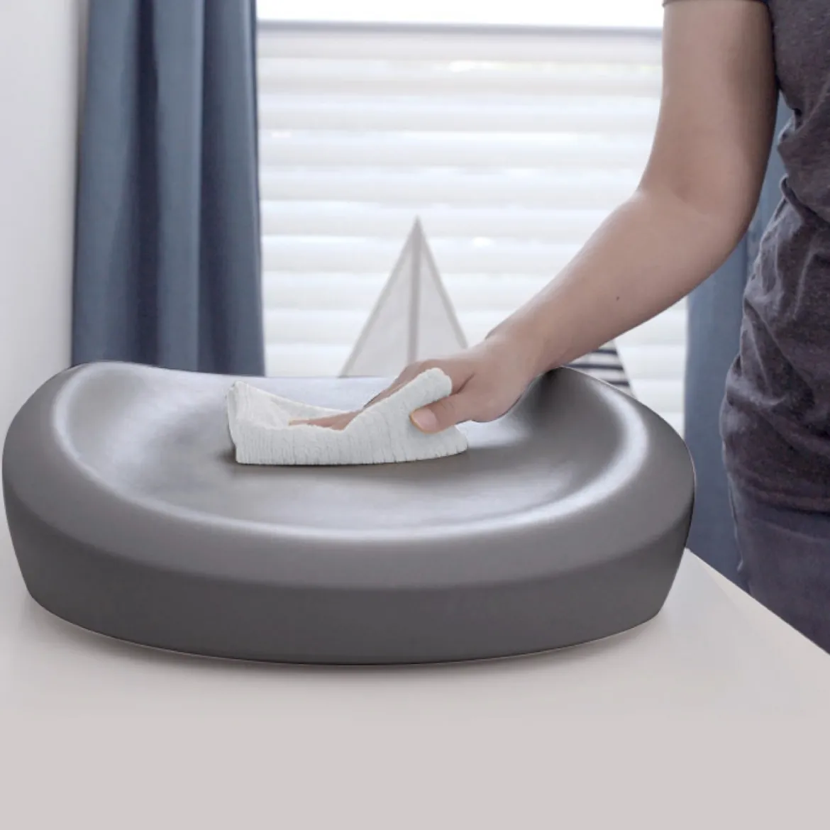 Grow Smart Changing Pad and Scale