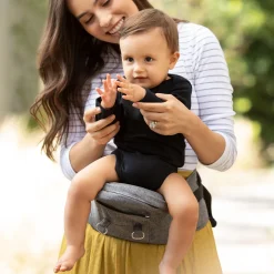 2-in-1 Carrier & Hip Seat