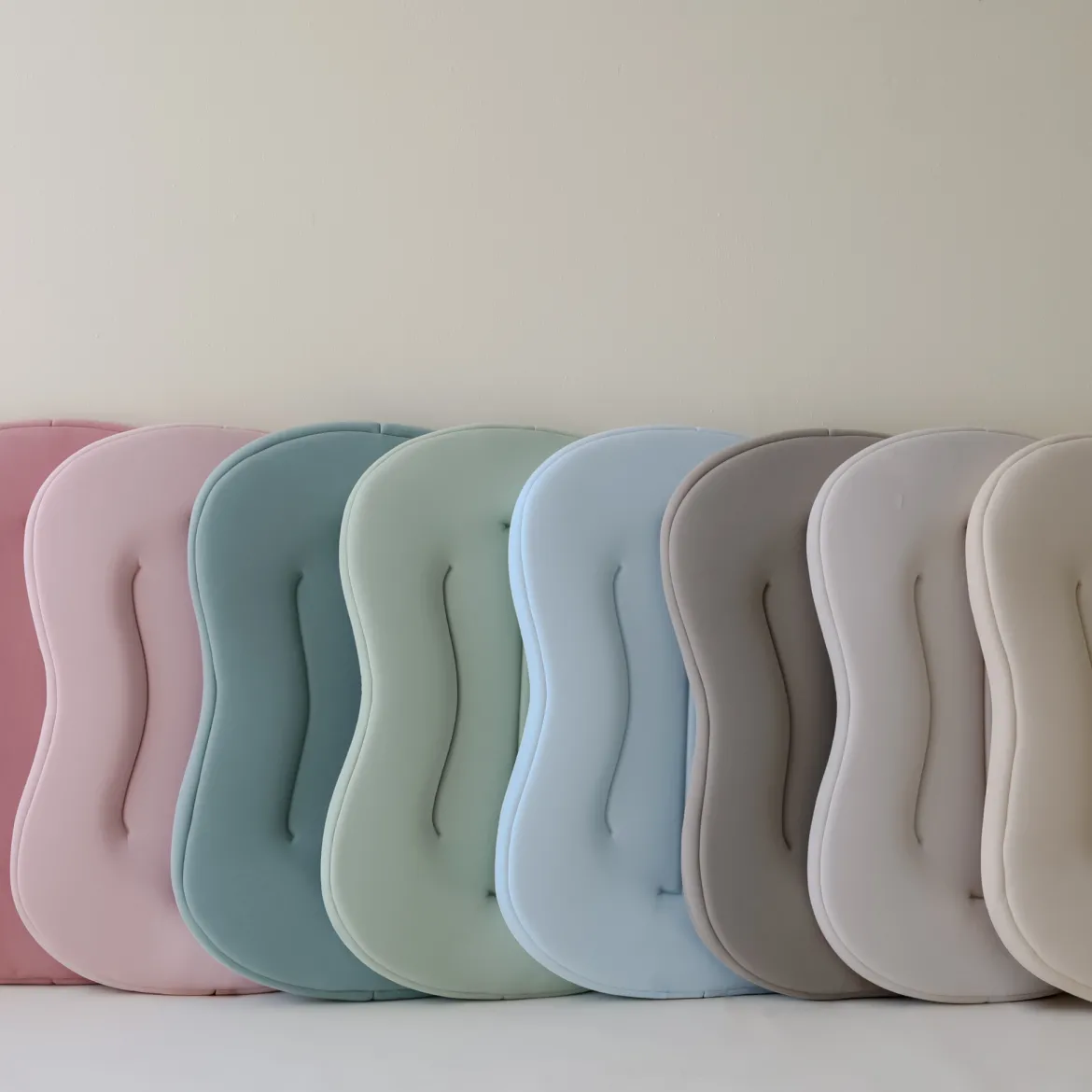 Infant Lounger Curve