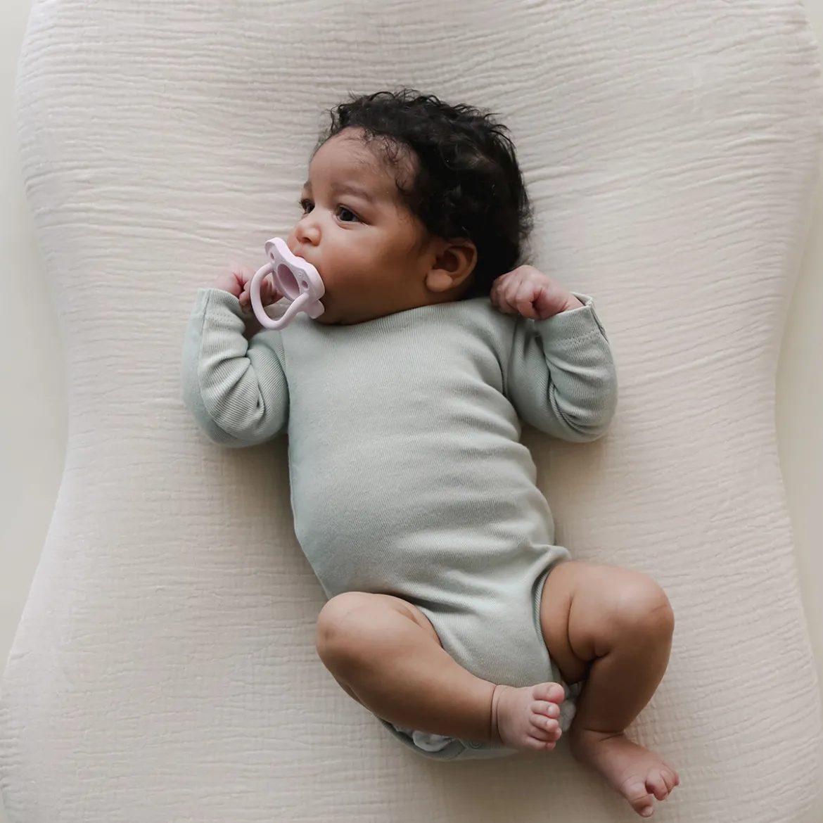 Infant Lounger Curve Muslin Cover