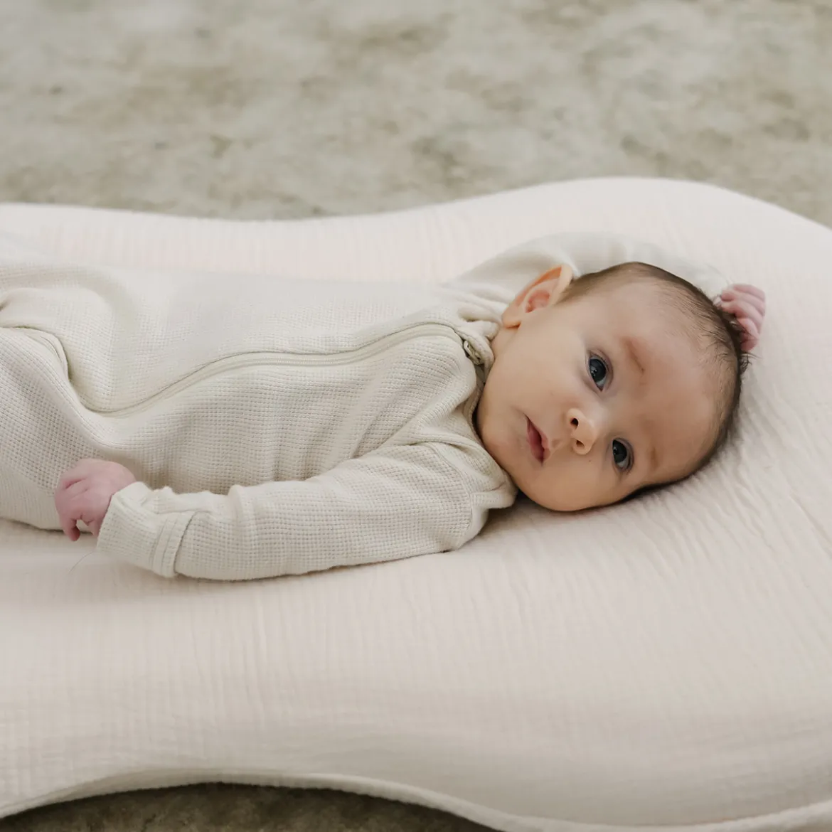 Infant Lounger Curve Muslin Cover