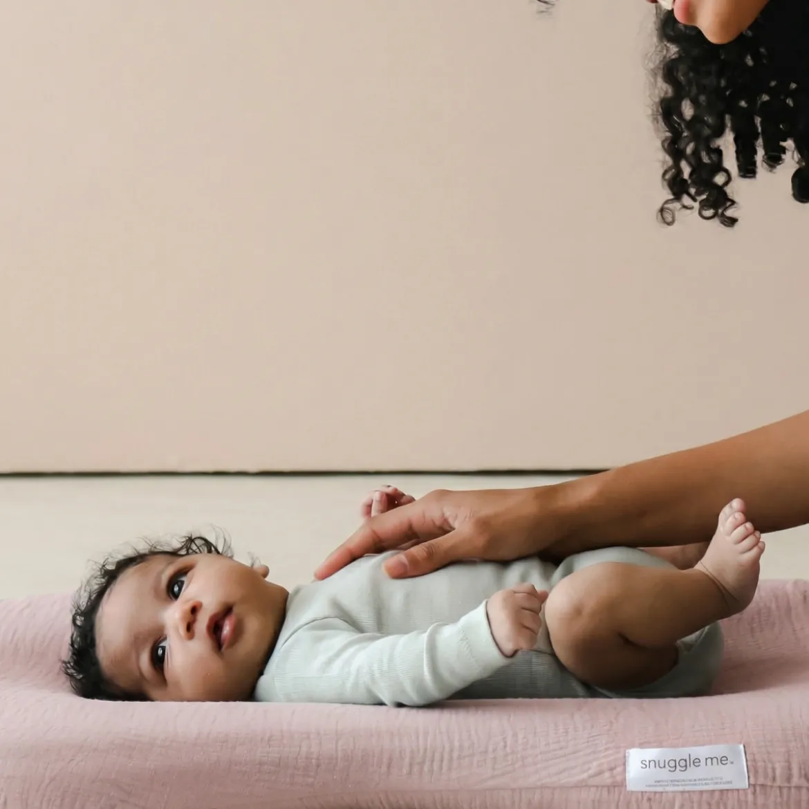 Infant Lounger Curve Muslin Cover