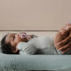 Infant Lounger Curve Muslin Cover