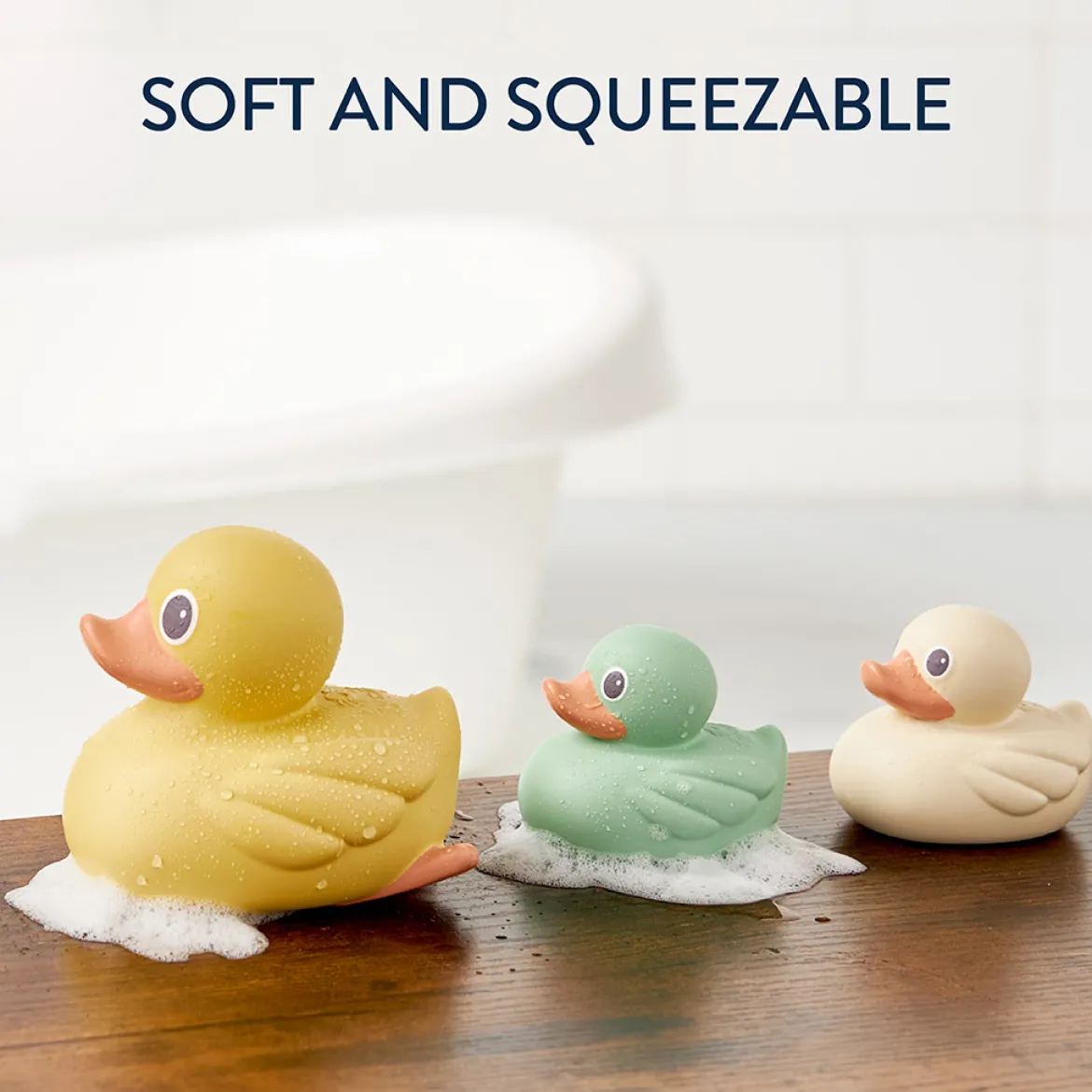 Itzy Ducky Family Bath Toys