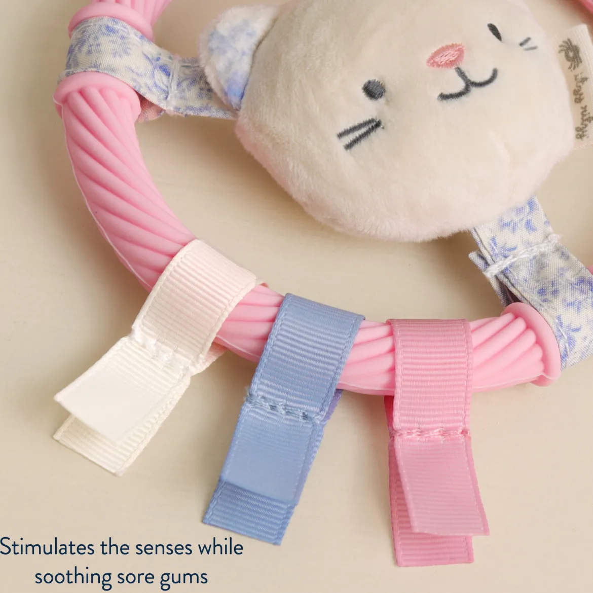Itzy Ring Teether Pal Bear