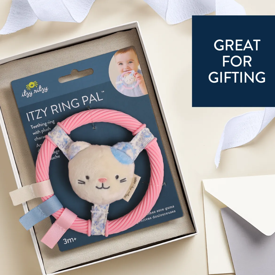 Itzy Ring Teether Pal Bear