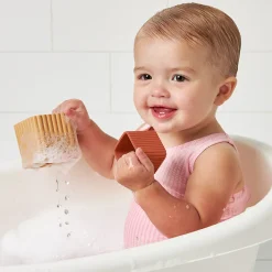Itzy Sprinkle Bath Stacking Cups