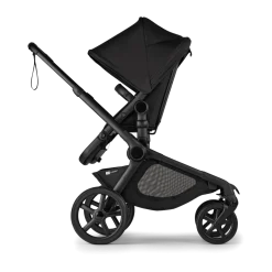 Kangaroo Seat Stroller & Bassinet Bundle
