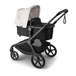 Kangaroo Seat Stroller & Bassinet Bundle