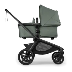 Kangaroo Seat Stroller & Bassinet Bundle