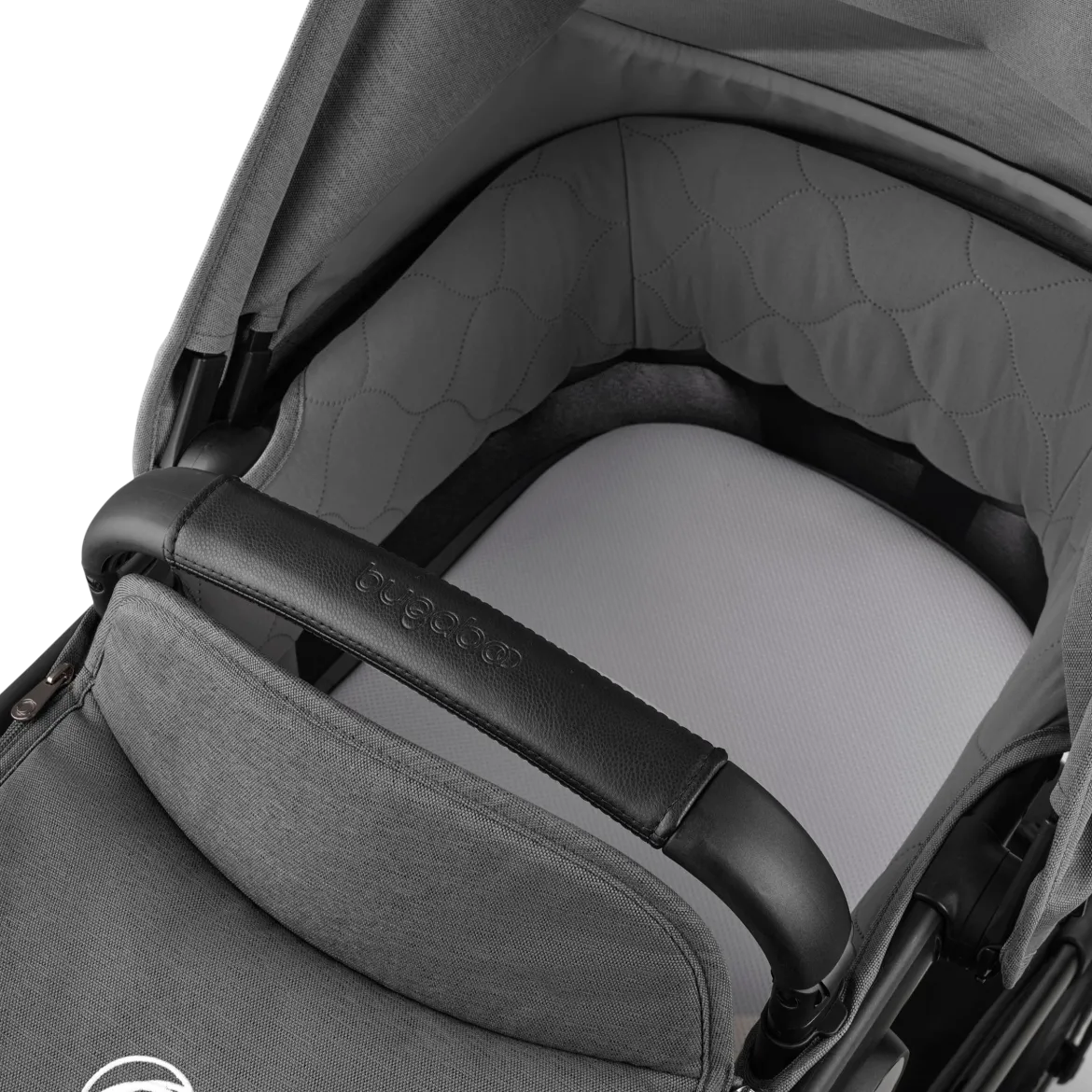 Kangaroo Seat Stroller & Bassinet Bundle