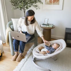 LEAF Grow Baby Seat & Rocker with Toy Bar