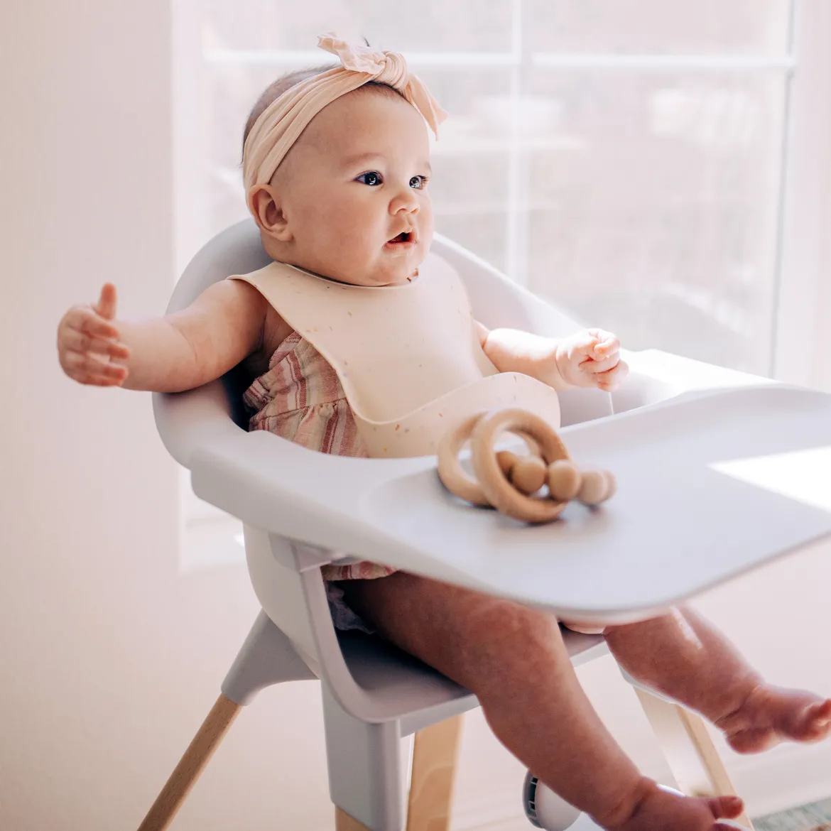 Loulou Lollipop x Babylist Silicone Bib