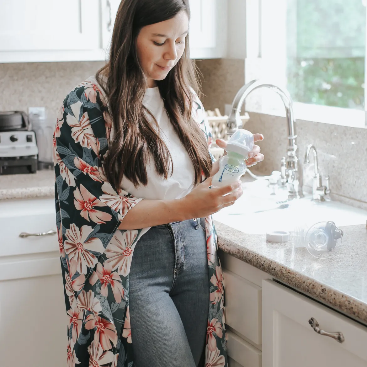 Manual Breast Pump With Silicone Shield