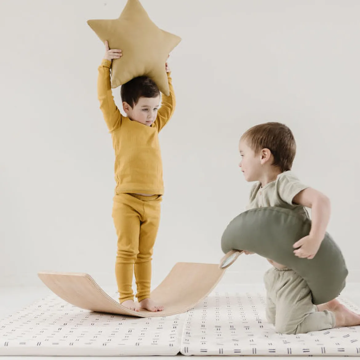 Mega Vegan Leather Padded Play Mat