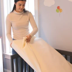 Mini Origami Crib & Mini Organic Mattress Bundle
