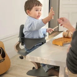 Nomi High Chair Bundle