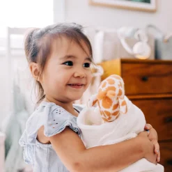 2-Piece Scalloped Blanket Set
