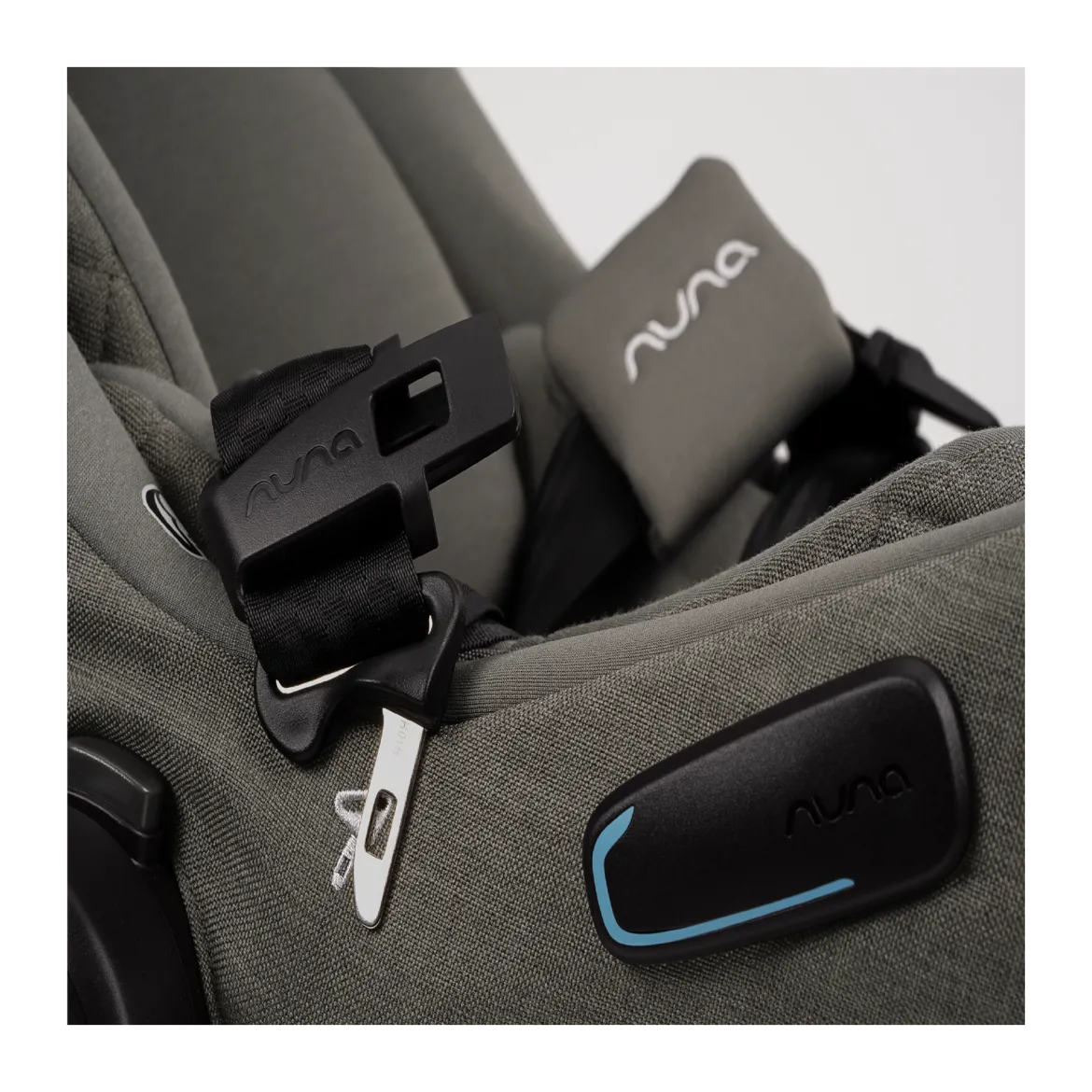 PIPA aire rx & Car Seat Base Bundle