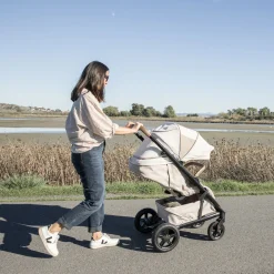 PIPA urbn & Nuna x Babylist TAVO next Travel System
