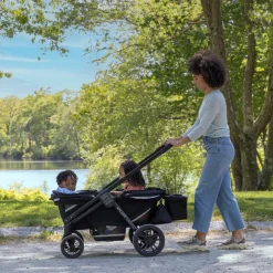 Pivot Xplore Dreamz All-Terrain Stroller Wagon with Bassinet Insert