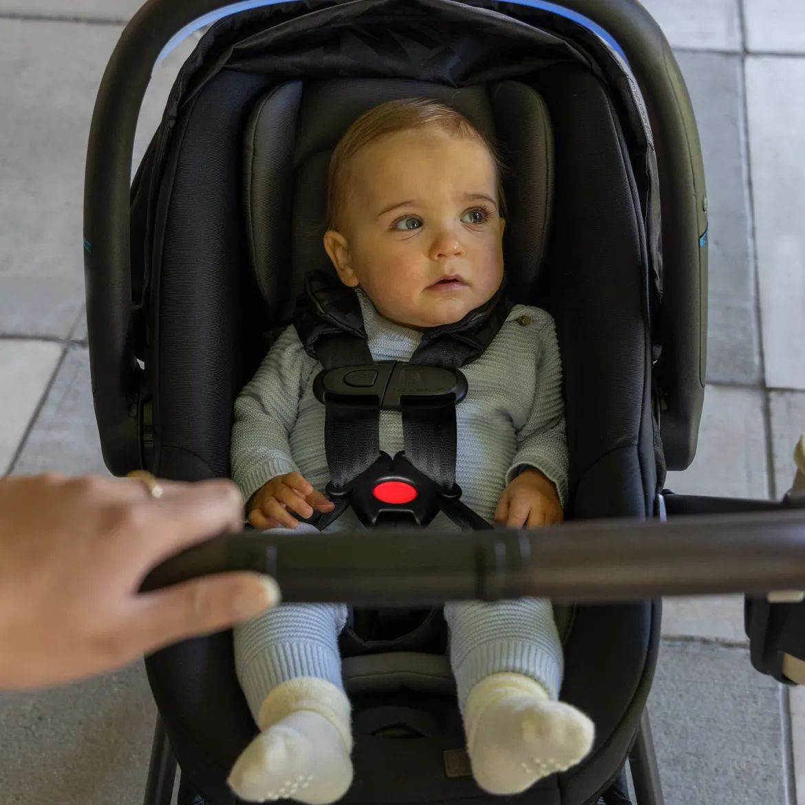Shyft Intuiti+ Travel System featuring Revolve180 LiteMax NXT with SensorySoothe