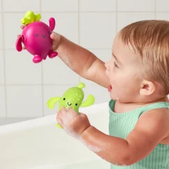 Silly Swimmers Bath Toy