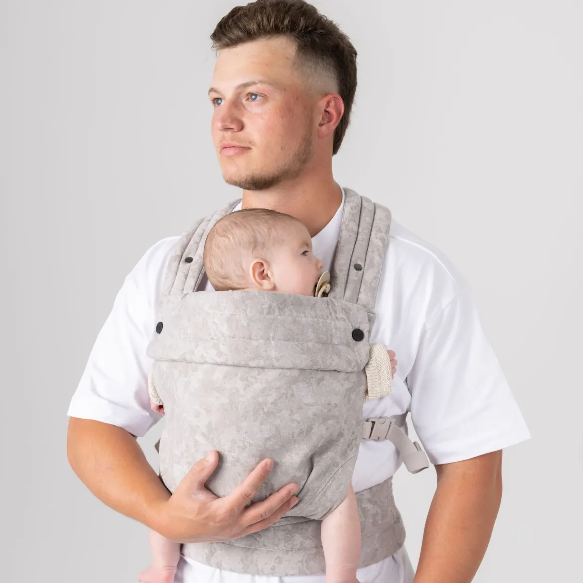The Monarch Baby Buckle Carrier