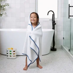 The Organic Hooded Towel