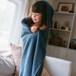 The Organic Ribbed Hooded Towel
