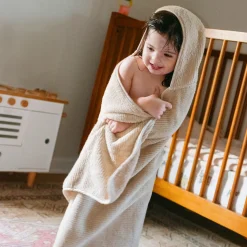 The Organic Ribbed Hooded Towel