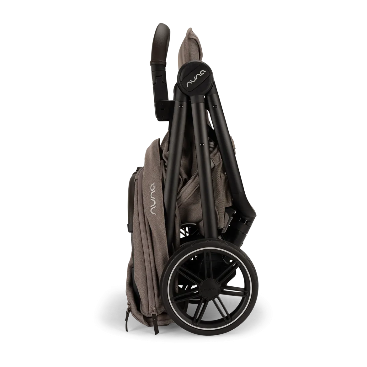 TRVL lx + PIPA urbn