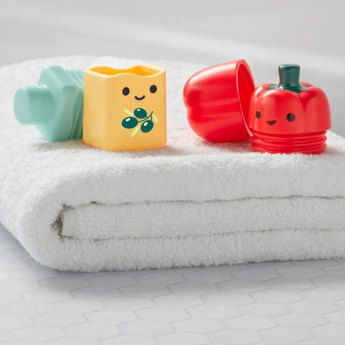 Tub-to-Table Cafe Prep & Serve Salad Bath Toy Set