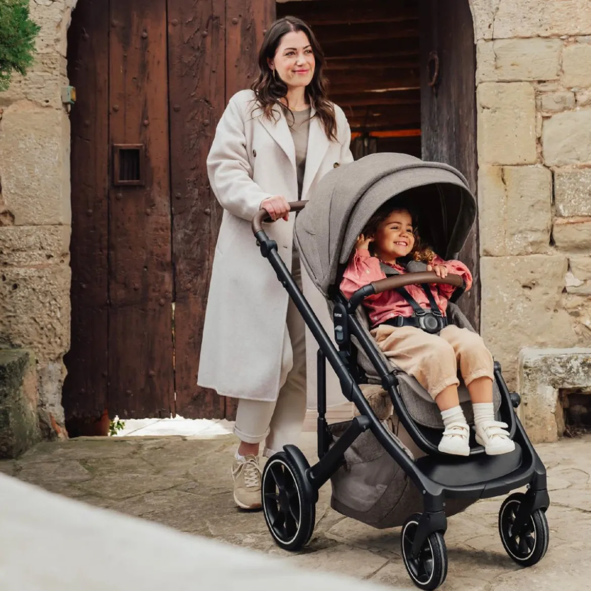 Tura Stroller