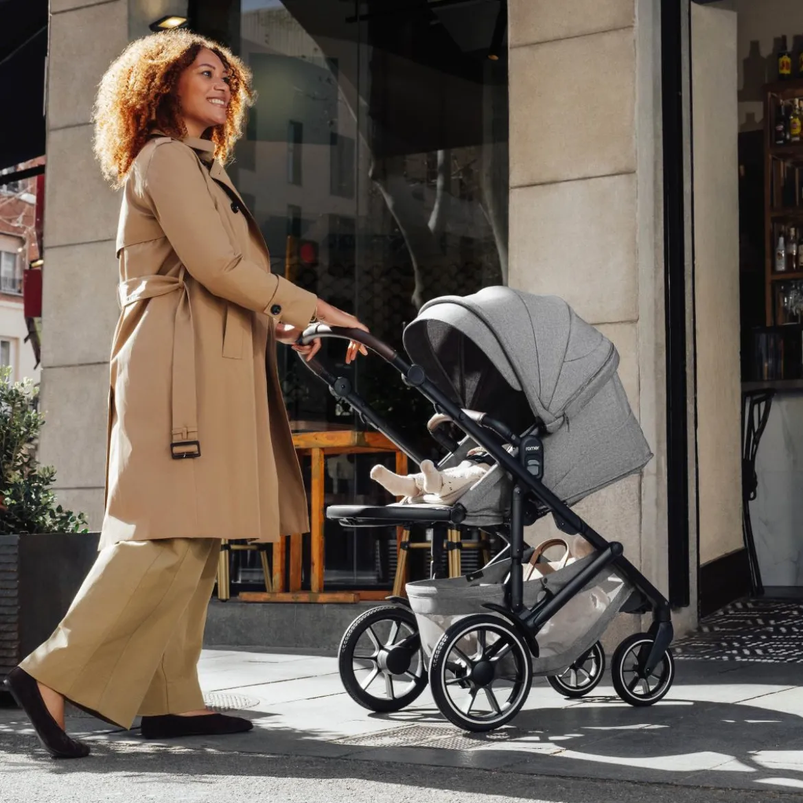 Tura Stroller