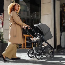 Tura Stroller