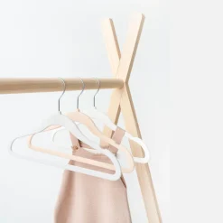Velvet Hanger
