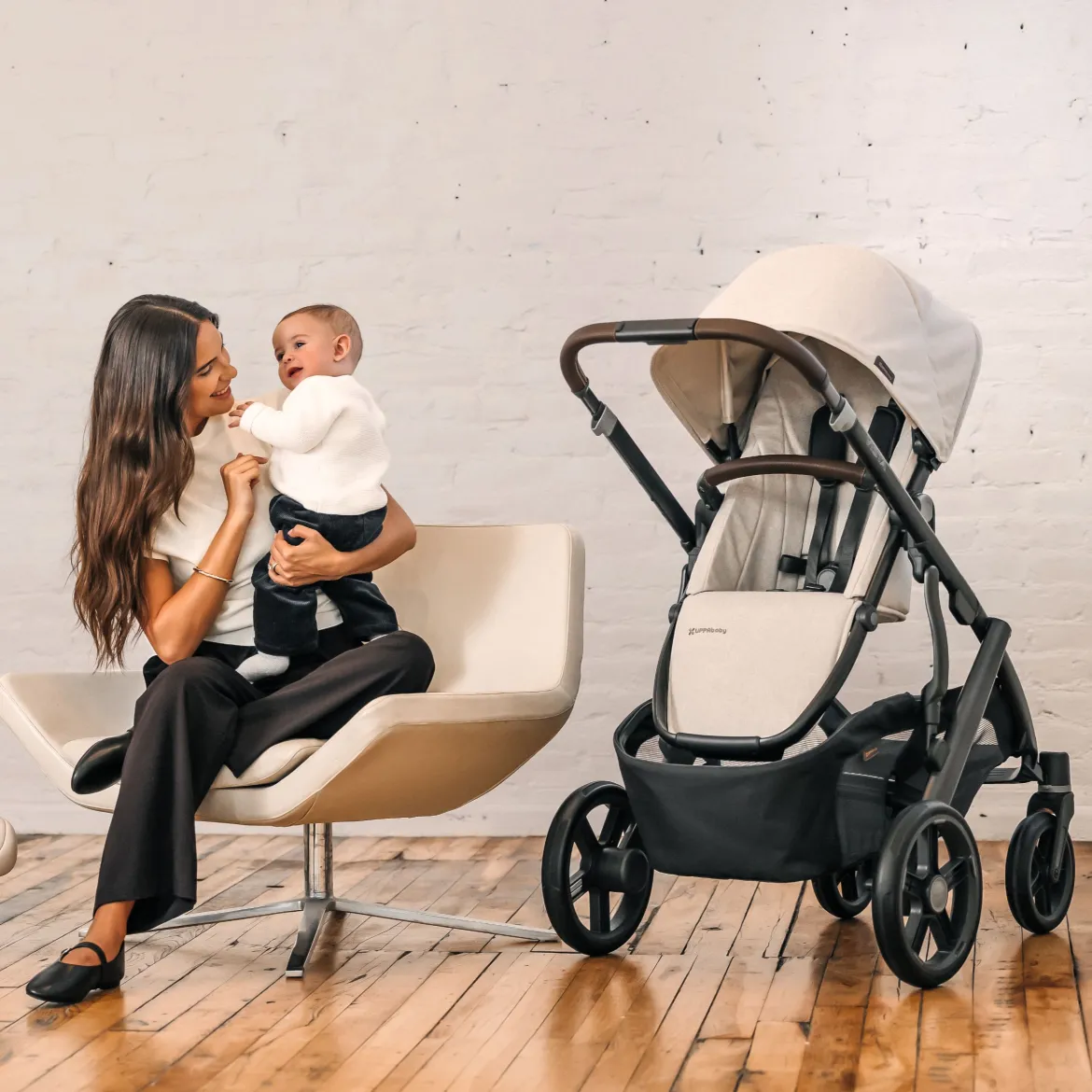 Vista V3 Stroller & Aria V2 Lightweight Infant Car Seat Travel System