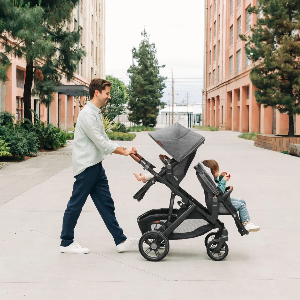 Vista V3 Stroller, RumbleSeat V3 & Upper Adapters